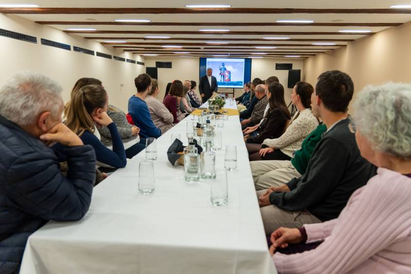 2025_11_13_fiatal felnott forum_02.jpg